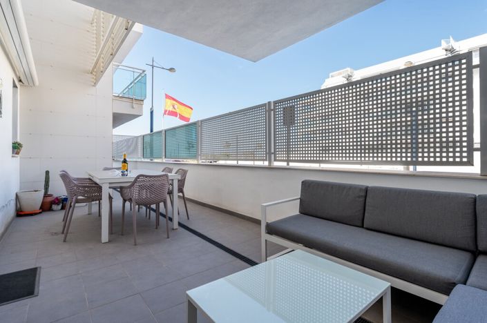 Image No.20-3 Bed Apartment for sale