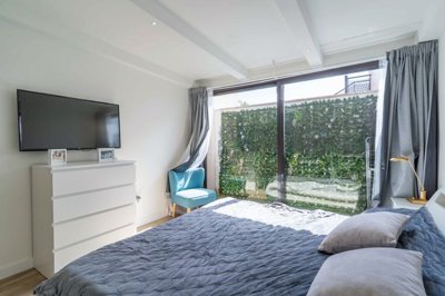 bzpaap122243084811024v0940c