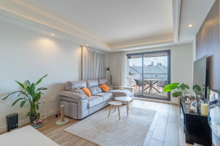 Image No.3-2 Bed Property for sale