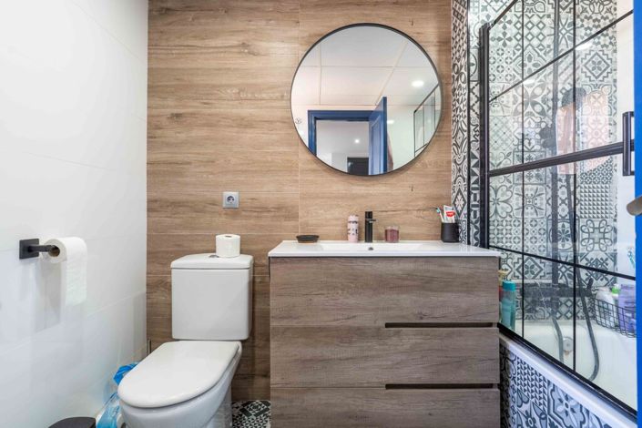 Image No.17-3 Bed Townhouse for sale