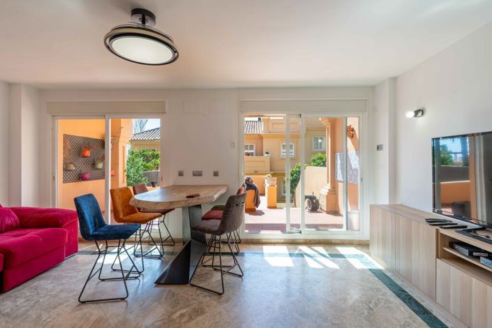 Image No.2-3 Bed Townhouse for sale