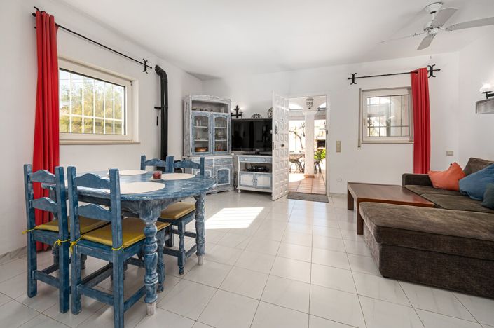 Image No.24-3 Bed Villa for sale