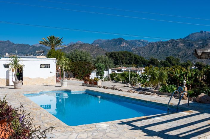 Image No.36-3 Bed Villa for sale