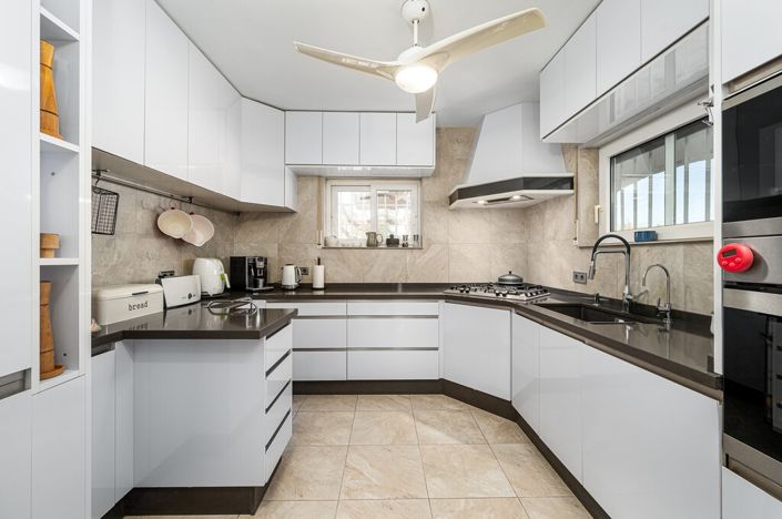 Image No.4-3 Bed Villa for sale