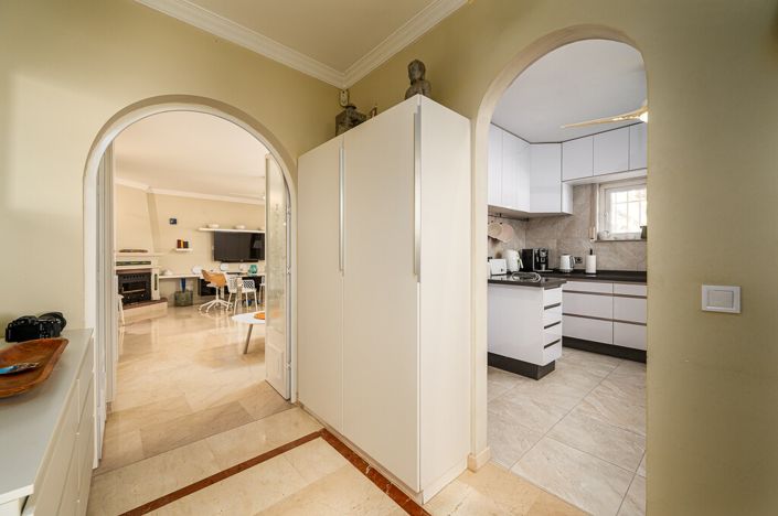 Image No.5-3 Bed Villa for sale