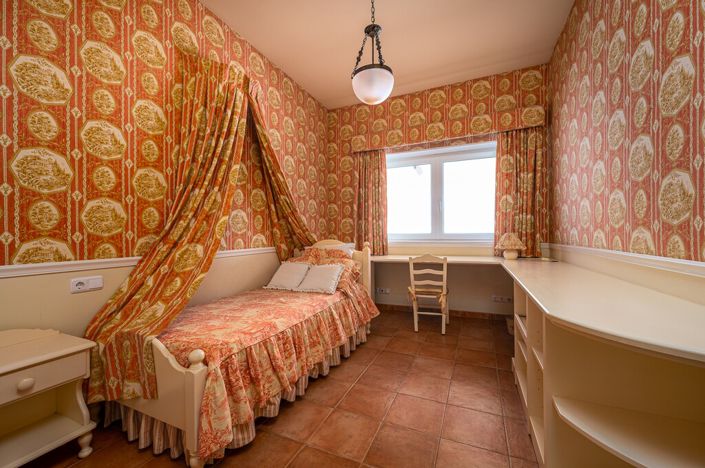 Image No.13-4 Bed Villa for sale