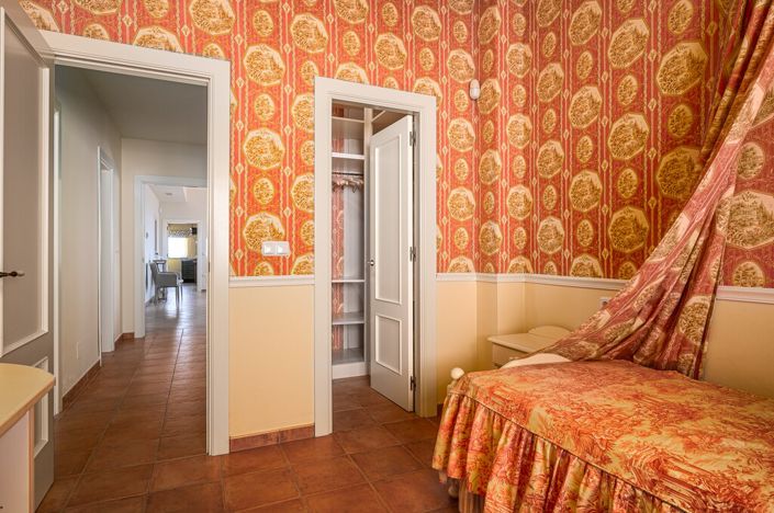 Image No.14-4 Bed Villa for sale