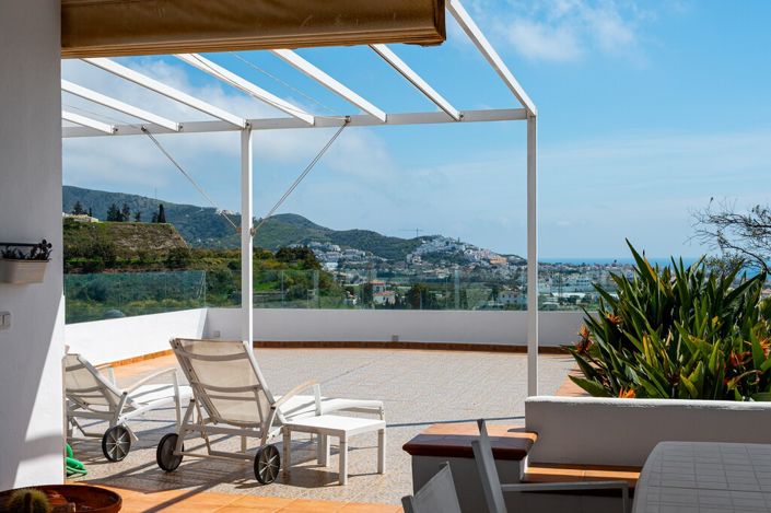 Image No.26-4 Bed Villa for sale