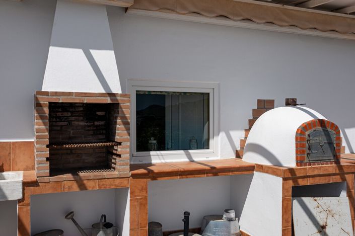 Image No.28-4 Bed Villa for sale