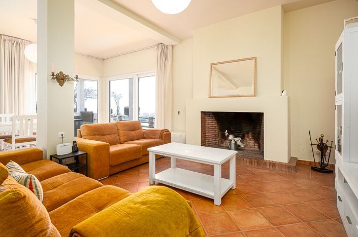 Image No.6-4 Bed Villa for sale