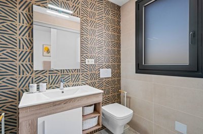 bzpaap122513084431024v002d9