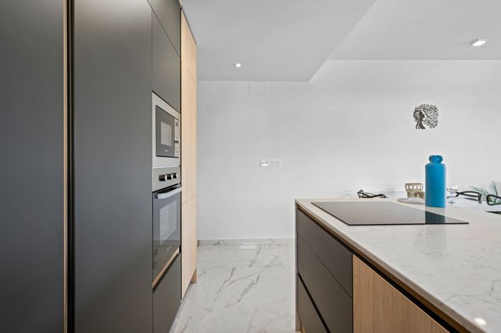 Image No.9-2 Bed Apartment for sale