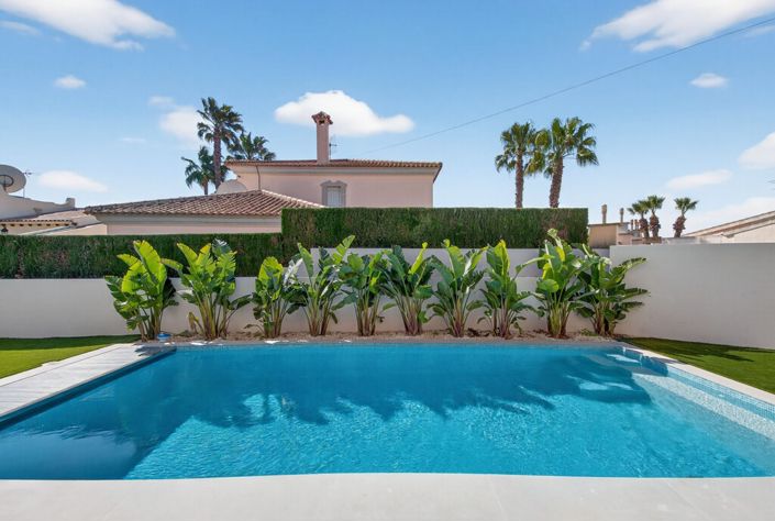 Image No.24-4 Bed Villa for sale