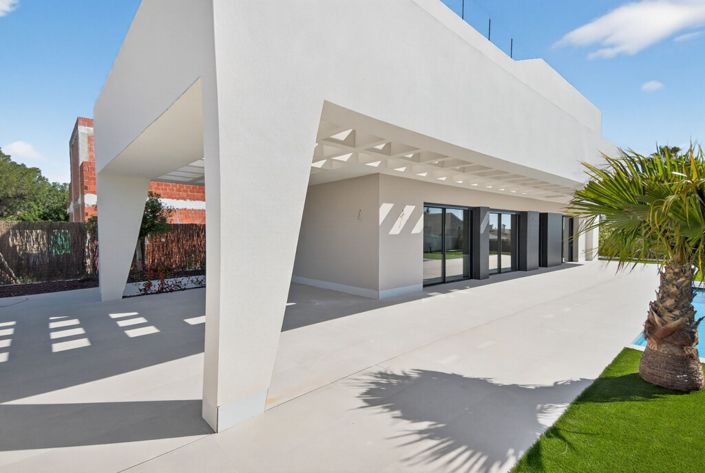 Image No.26-4 Bed Villa for sale