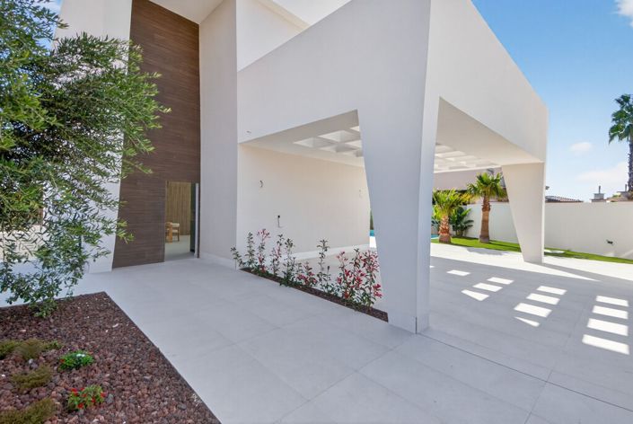 Image No.27-4 Bed Villa for sale