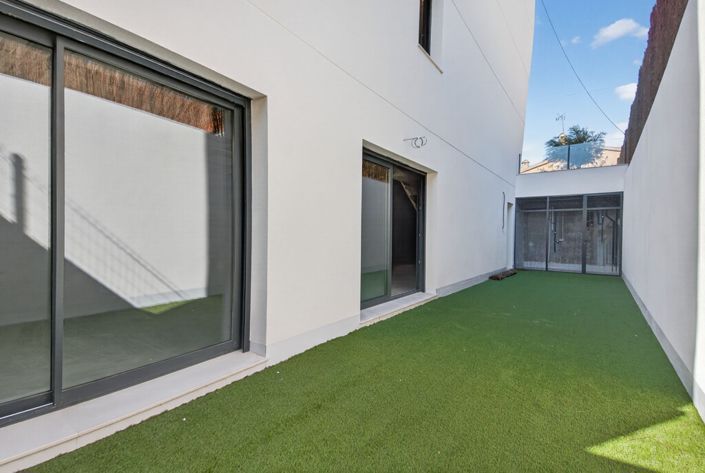 Image No.33-4 Bed Villa for sale