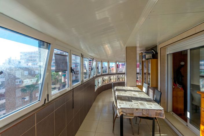 Image No.19-3 Bed Property for sale