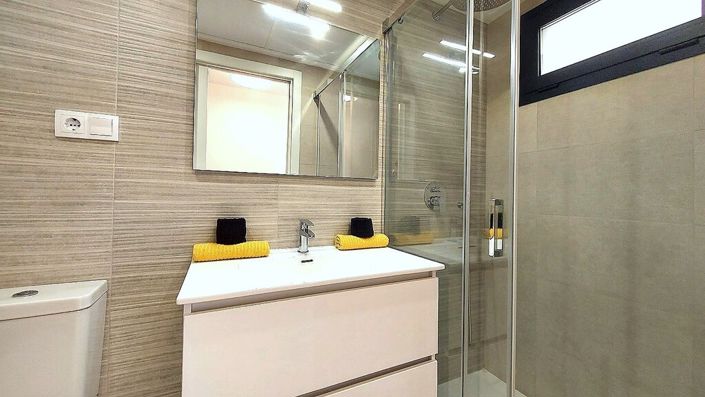 Image No.14-2 Bed Apartment for sale