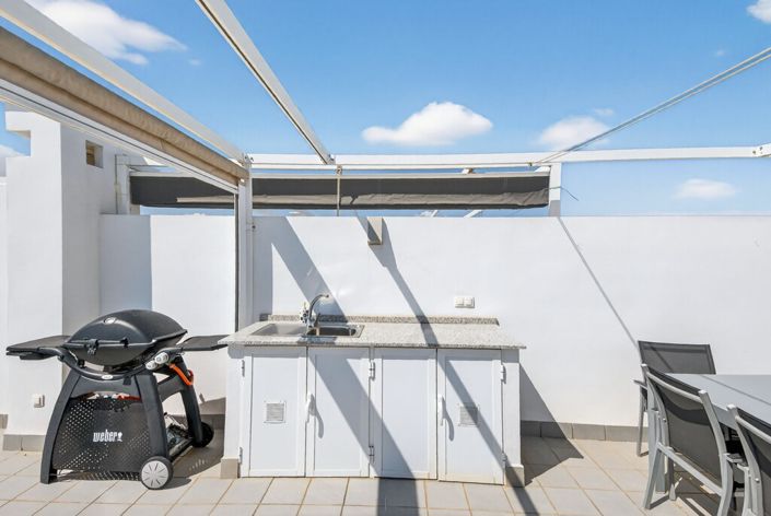 Image No.19-2 Bed Property for sale