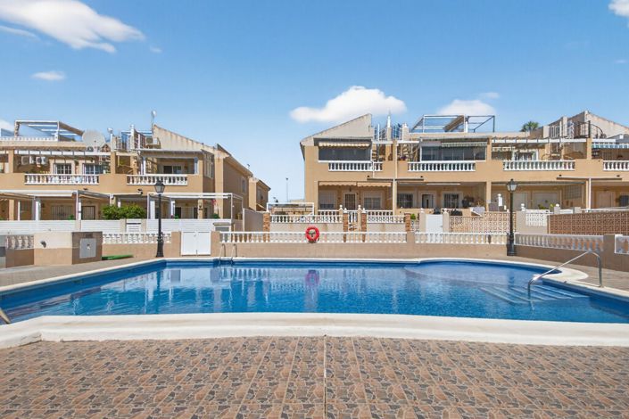 Image No.23-2 Bed Property for sale