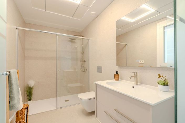 Image No.27-3 Bed Villa for sale