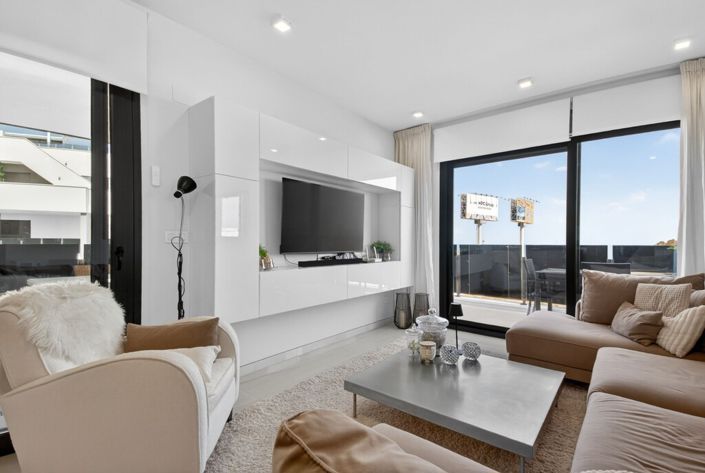 Image No.10-3 Bed Apartment for sale