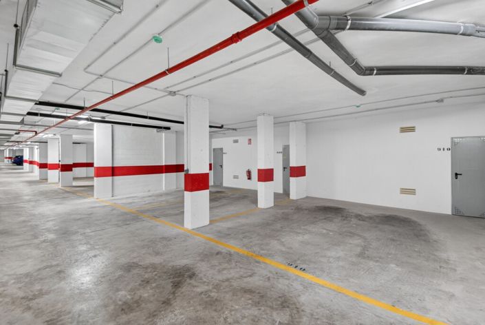 Image No.24-3 Bed Apartment for sale