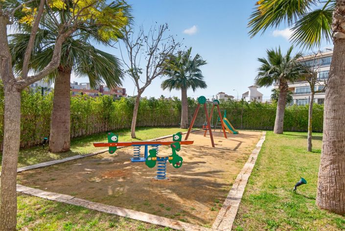 Image No.29-3 Bed Apartment for sale