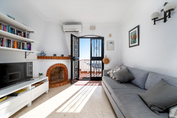 Image No.5-2 Bed Apartment for sale