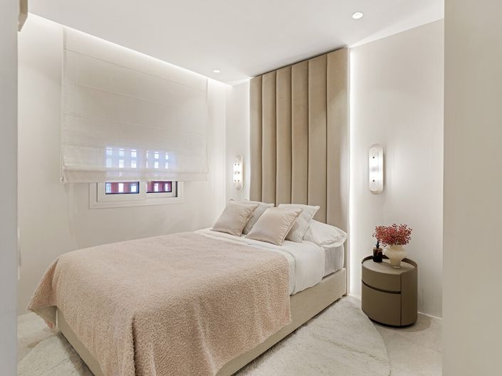 Image No.24-3 Bed Property for sale