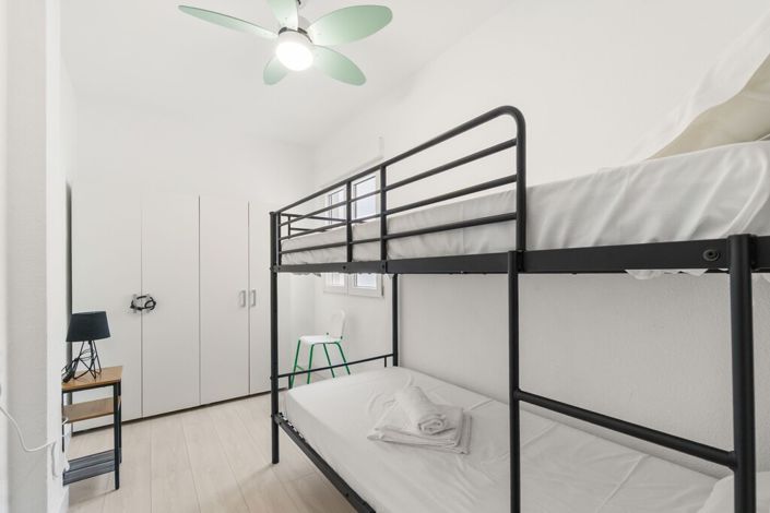 Image No.15-3 Bed Apartment for sale