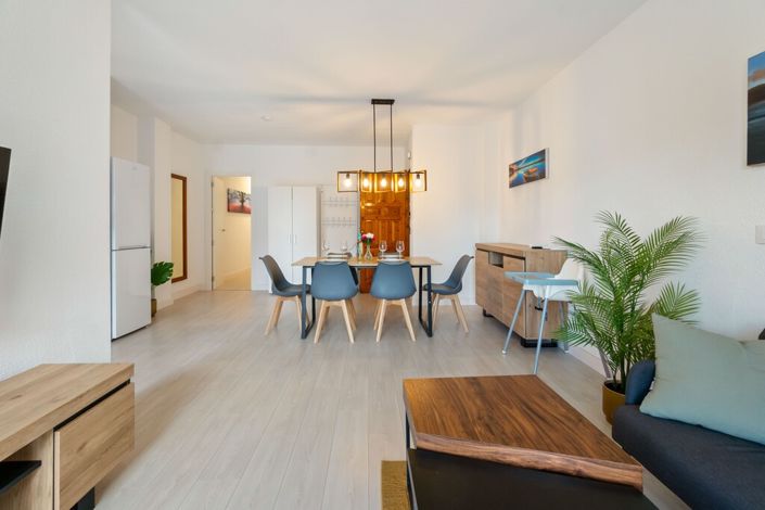 Image No.3-3 Bed Apartment for sale