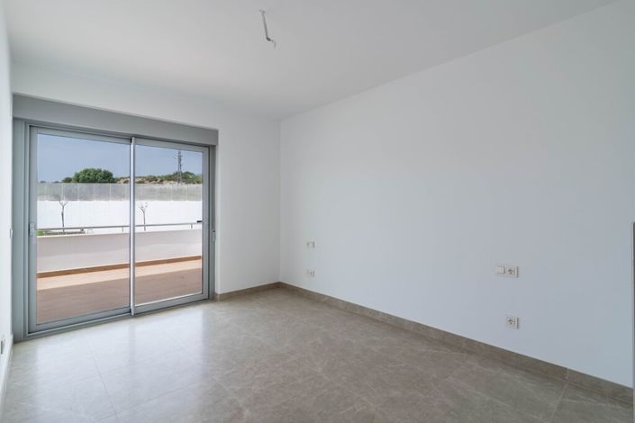 Image No.15-Appartement de 2 chambres à vendre à Estepona