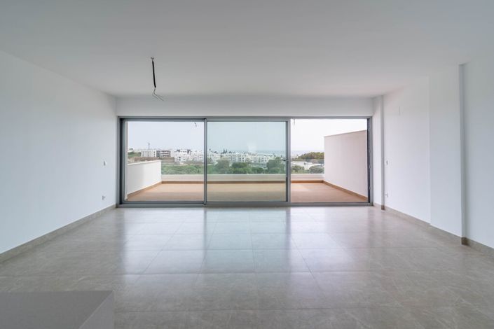 Image No.4-Appartement de 2 chambres à vendre à Estepona