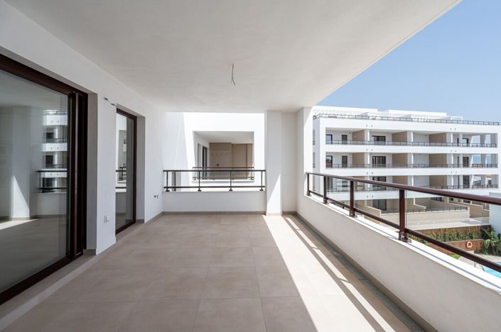 Image No.9-2 Bed Apartment for sale