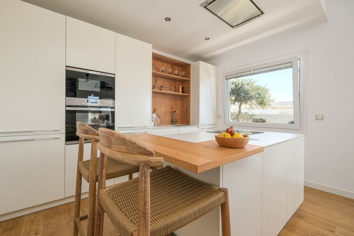 Image No.5-2 Bed Property for sale