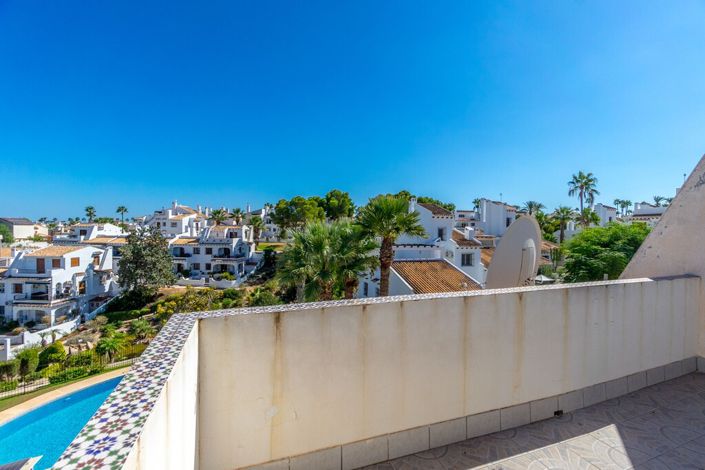 Image No.32-3 Bed Townhouse for sale