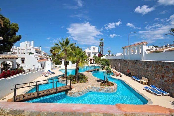 Image No.41-3 Bed Townhouse for sale