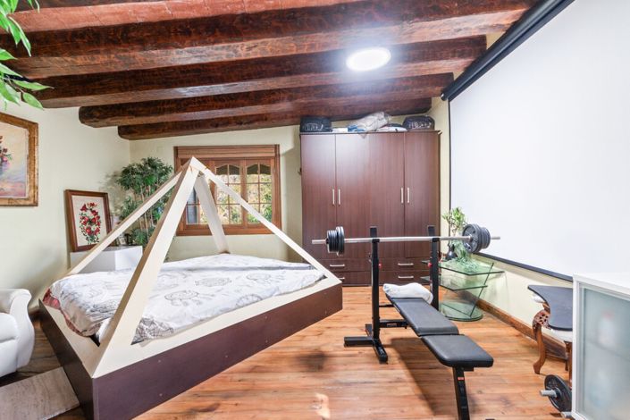 Image No.10-3 Bed Villa for sale