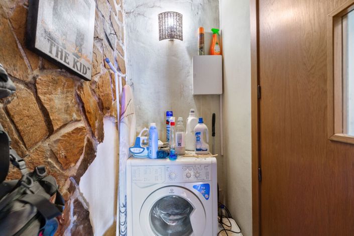 Image No.17-3 Bed Villa for sale