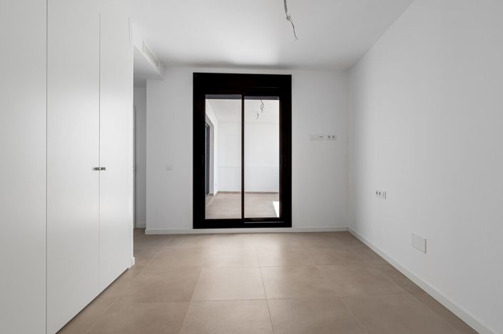 Image No.14-2 Bed Apartment for sale