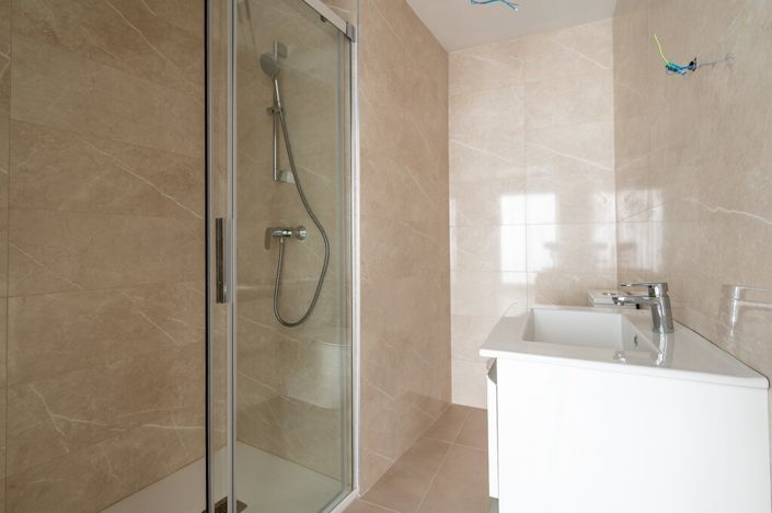 Image No.17-2 Bed Apartment for sale