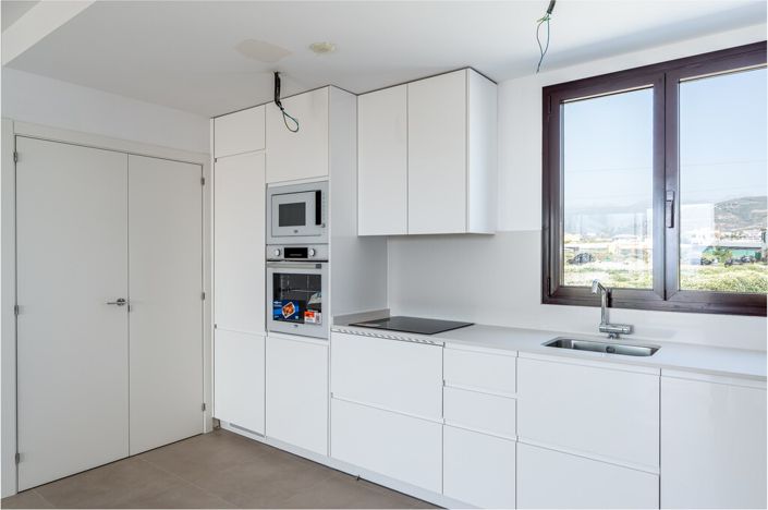 Image No.8-2 Bed Apartment for sale