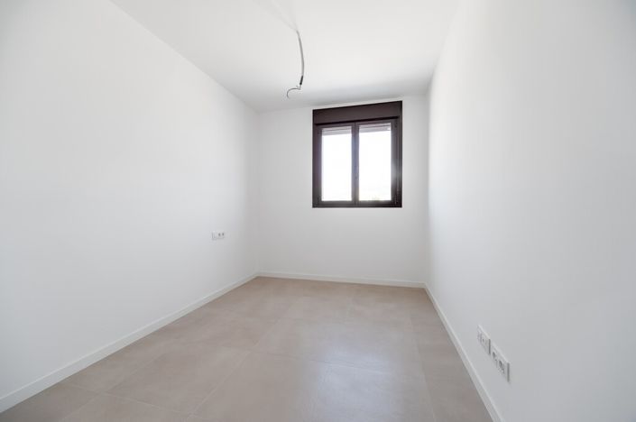 Image No.14-2 Bed Apartment for sale