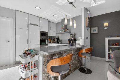 bzpaap122693098561024v0bc8f