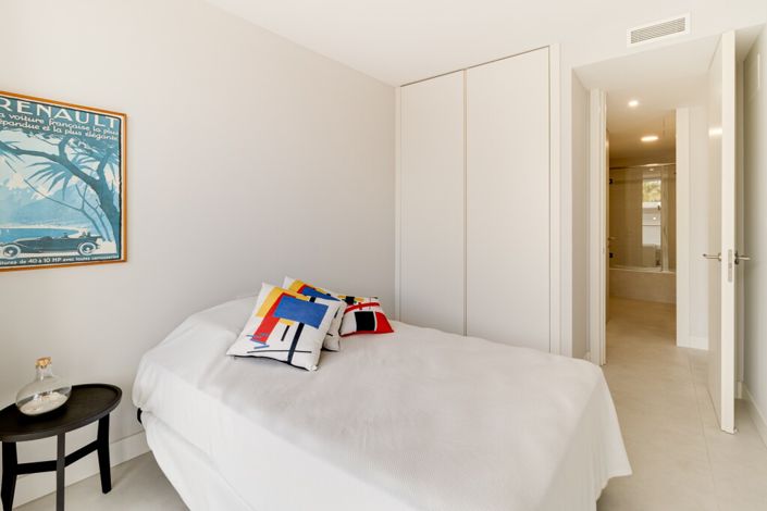 Image No.14-2 Bed Apartment for sale