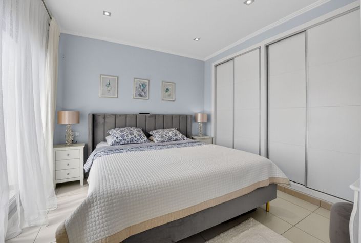 Image No.16-3 Bed Semi-Detached for sale