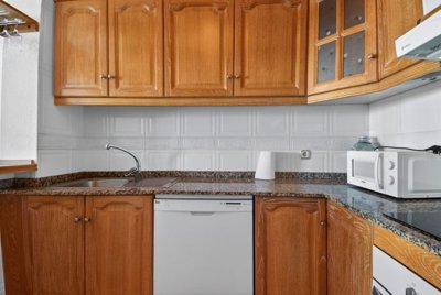 bzpaap123083103581024v016b9