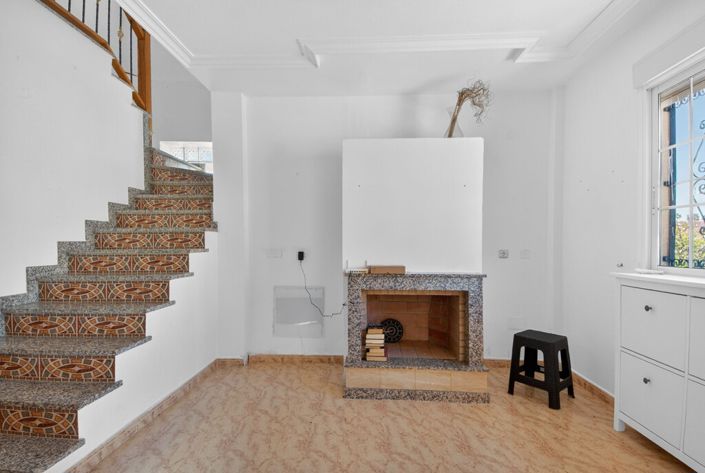 Image No.8-3 Bed Townhouse for sale