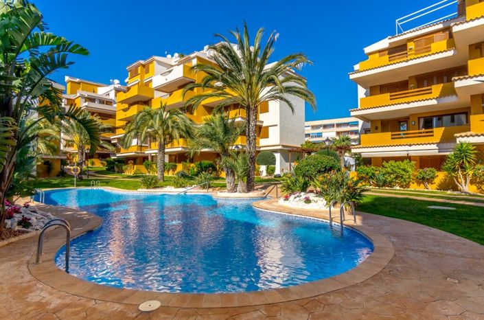 Image No.26-2 Bed Property for sale